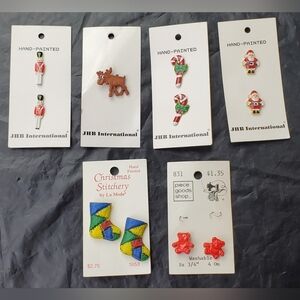 JHB International VTG Hand Painted Christmas Buttons Mixed - Lot of 11 - NOS